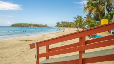 can we drive to balneario punta salinas beach